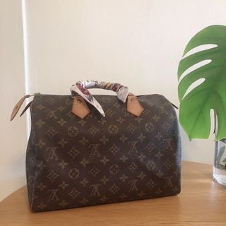 (Category: ) located in . Submitted by nin.cab (Listing ID 1101918638, Image 1). Description: .