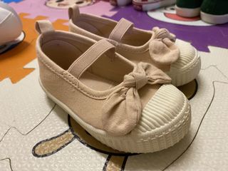 （分類：）位於 。 由 gloriacy 提交（商品編號 1102211162，圖片 1）。簡介： 。