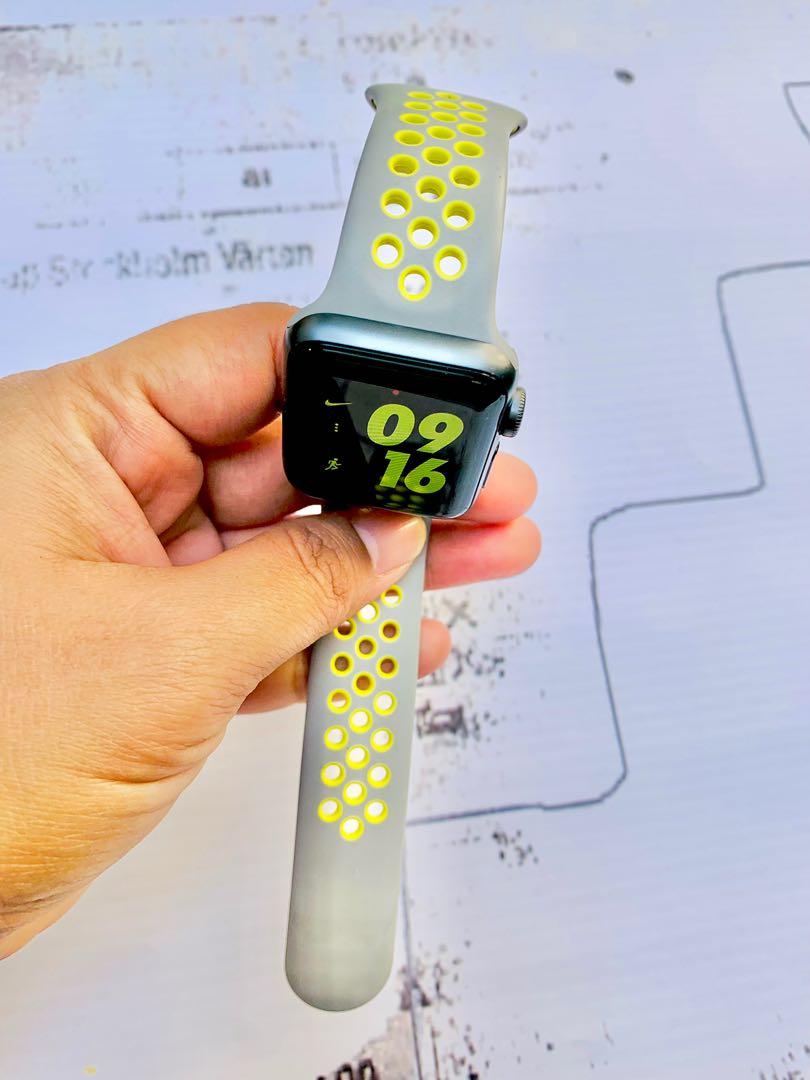 38mm nike apple watch series 3