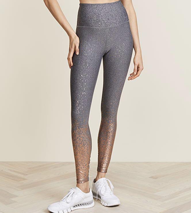 Beyond Yoga Alloy Ombre High Waisted Leggings Grey / White Rose Gold  Speckle, Women's Fashion, Activewear on Carousell