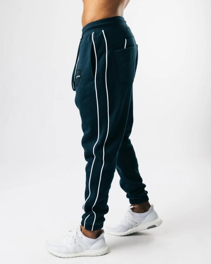Alphalete outlet varsity joggers