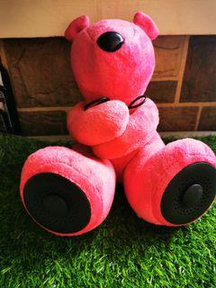 DJ-BEARS HUGGY SPEAKER with Stereo Amplifier DJ-BEARS HUGGY SPEAKER with Stereo Amplifier