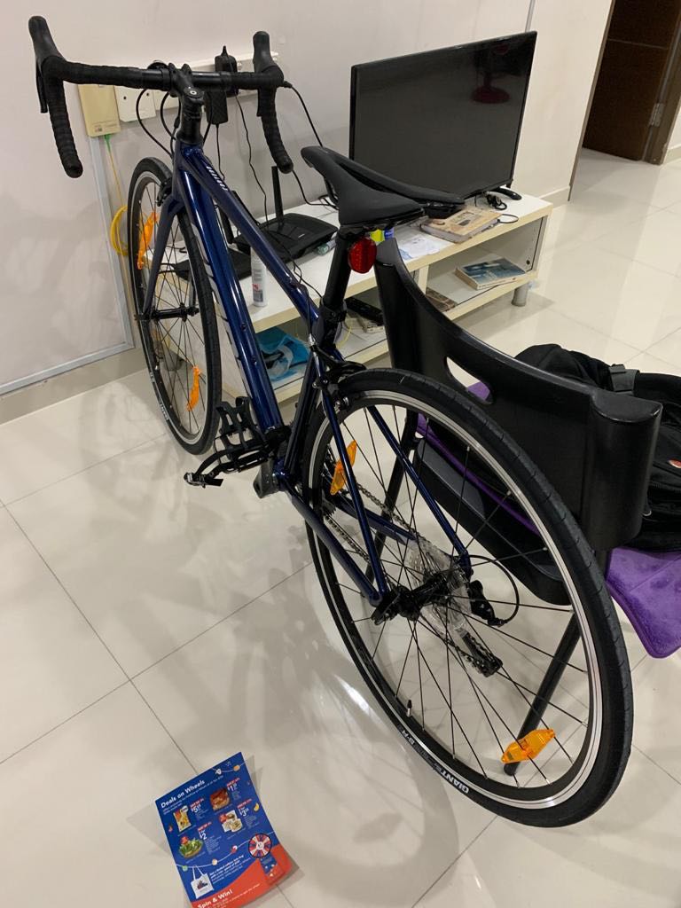 Giant contend blue clearance