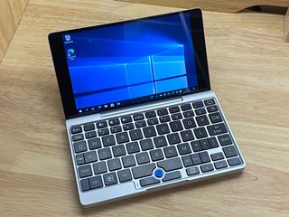 （分類：）位於 。 由 siriussindesign 提交（商品編號 1102143042，圖片 1）。簡介： 。