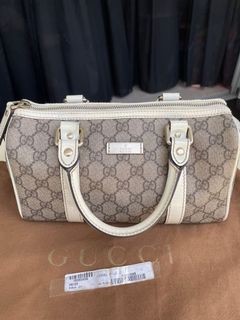 (Category: ) located in . Submitted by melodyluxury (Listing ID 1102196194, Image 1). Description: .
