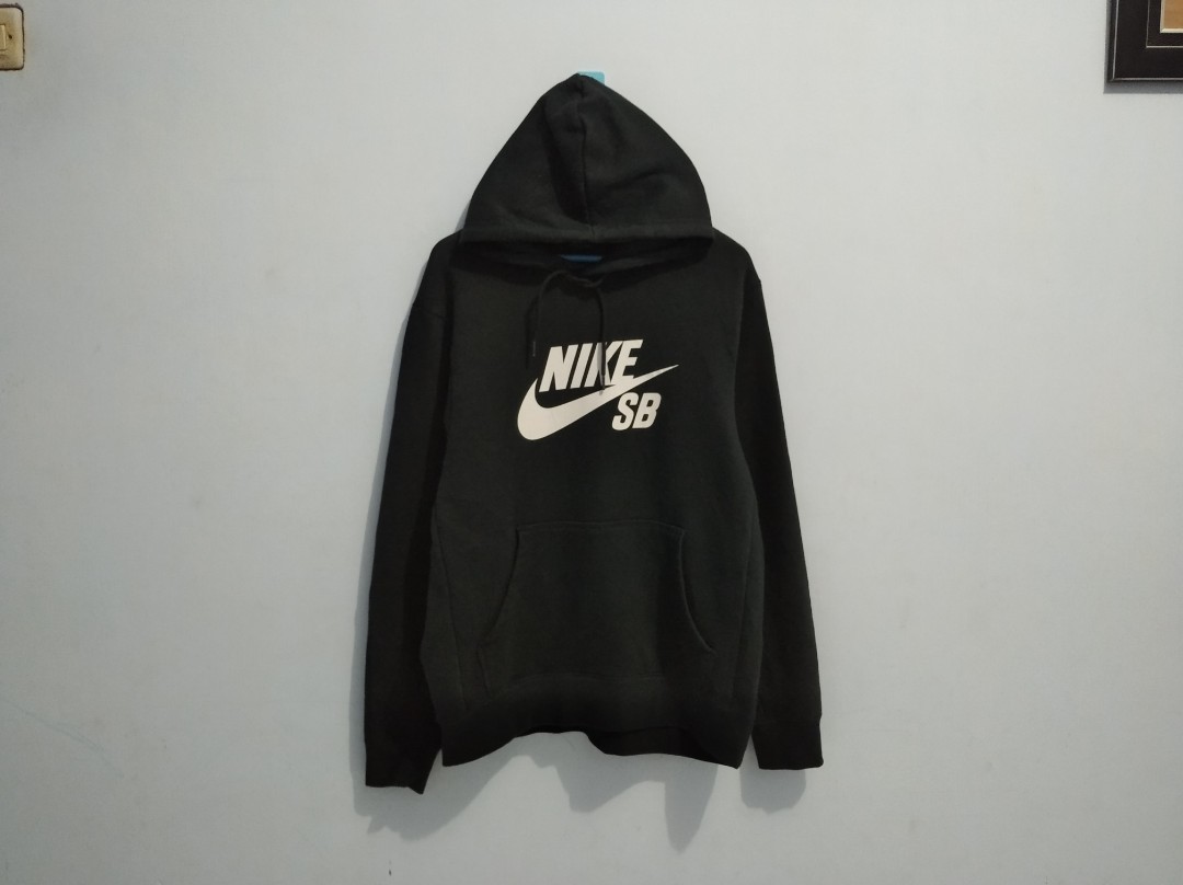 nike oversized logo hoodie