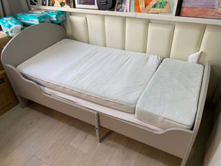 (Category: ) located in . Submitted by unobaby (Listing ID 1102205205, Image 1). Description: .