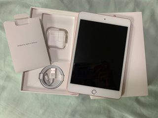 (Category: ) located in . Submitted by caraaaai (Listing ID 1102098776, Image 1). Description: .