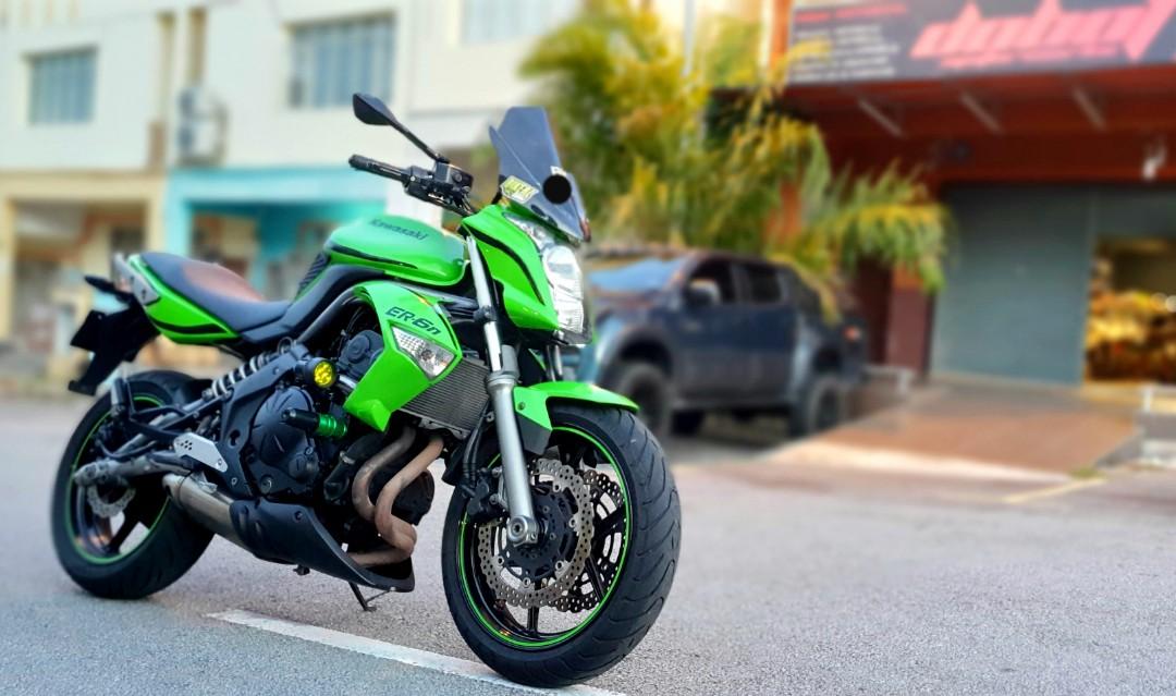 Er6n baru store
