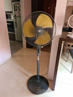 (Category: ) located in . Submitted by mmk911 (Listing ID 1102090647, Image 1). Description: .
