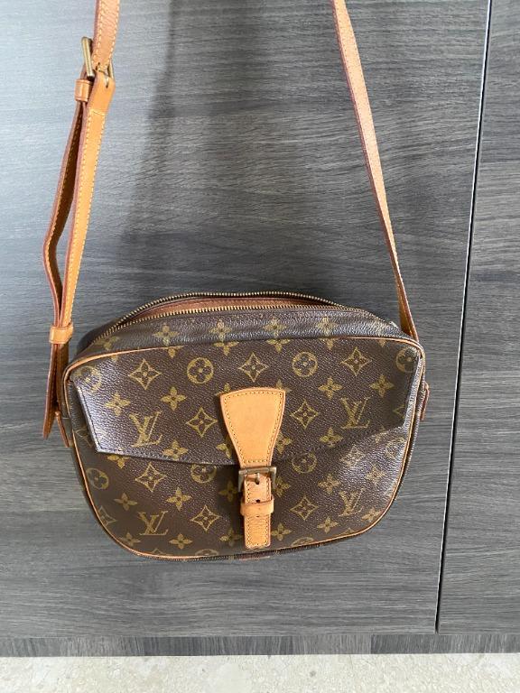 Louis Vuitton Jeune Fille Shoulder bag 352775