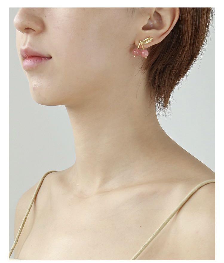 Madewell little cherry crystals earrings studs
