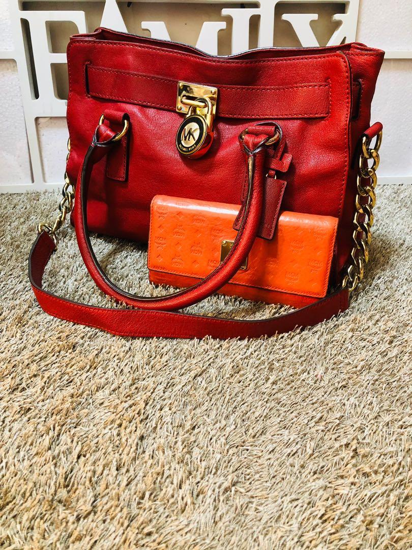 Michael Kors Hamilton Red