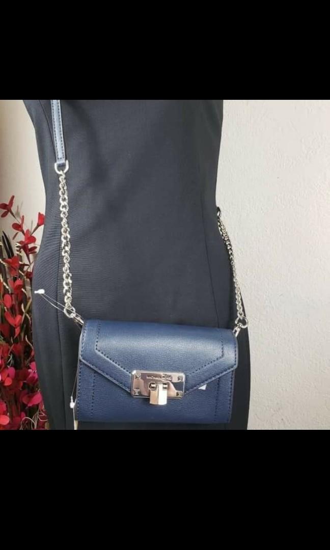 Michael kors hotsell outlet 100
