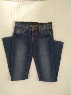 (Category: ) located in . Submitted by in.your.area (Listing ID 1102176300, Image 1). Description: .