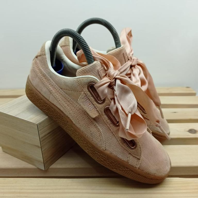 Puma Basket Heart Corduroy Fesyen Wanita Sepatu di Carousell