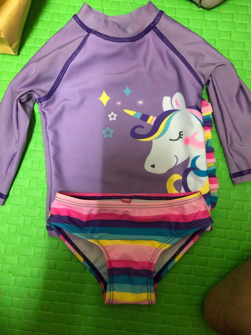 Rash guard for baby (6 Months), 兒童＆孕婦用品, 女小朋友時裝 Carousell