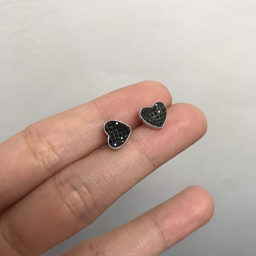 Silverworks black heart stud earrings 