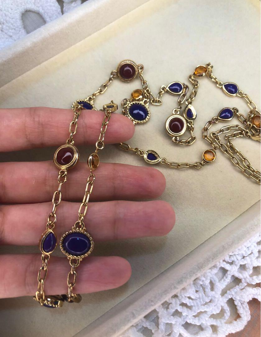 Unmarked gold vintage jewelry store