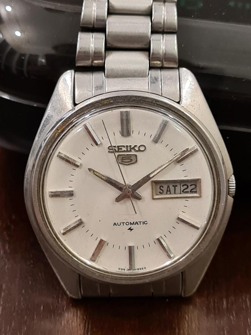 Vintage Seiko 5 Watch Gent's Automatic 7006-8007, Luxury, Watches on  Carousell