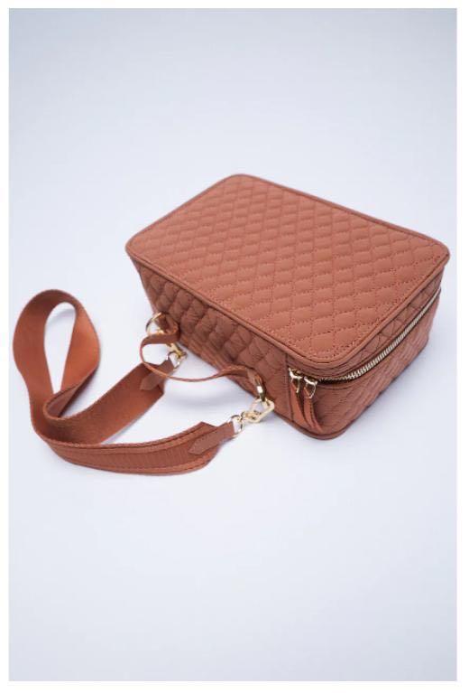 Zara vanity bag store