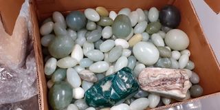 （分類：）位於 。 由 april2202 提交（商品編號 1102469164，圖片 1）。簡介： 。