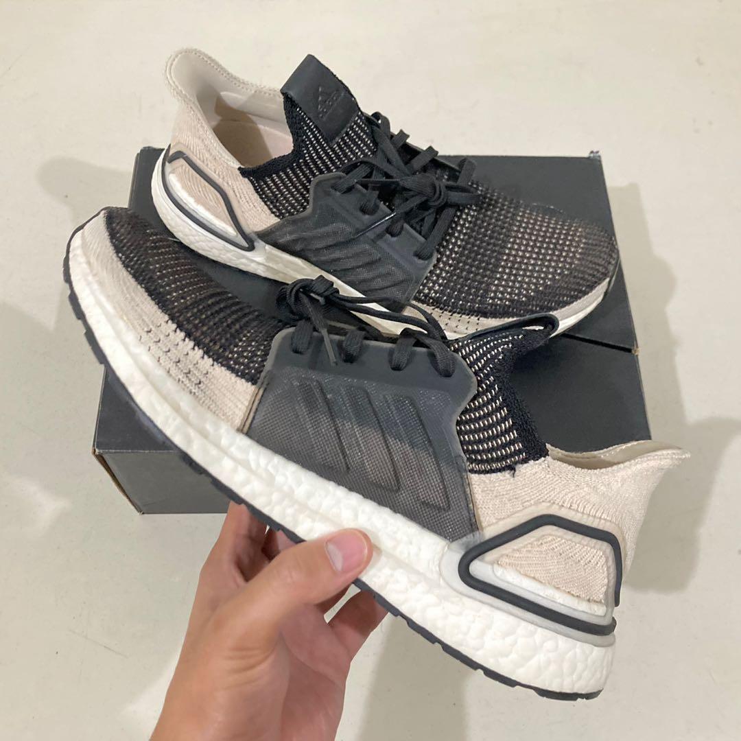 Ultraboost 19 hot sale black linen