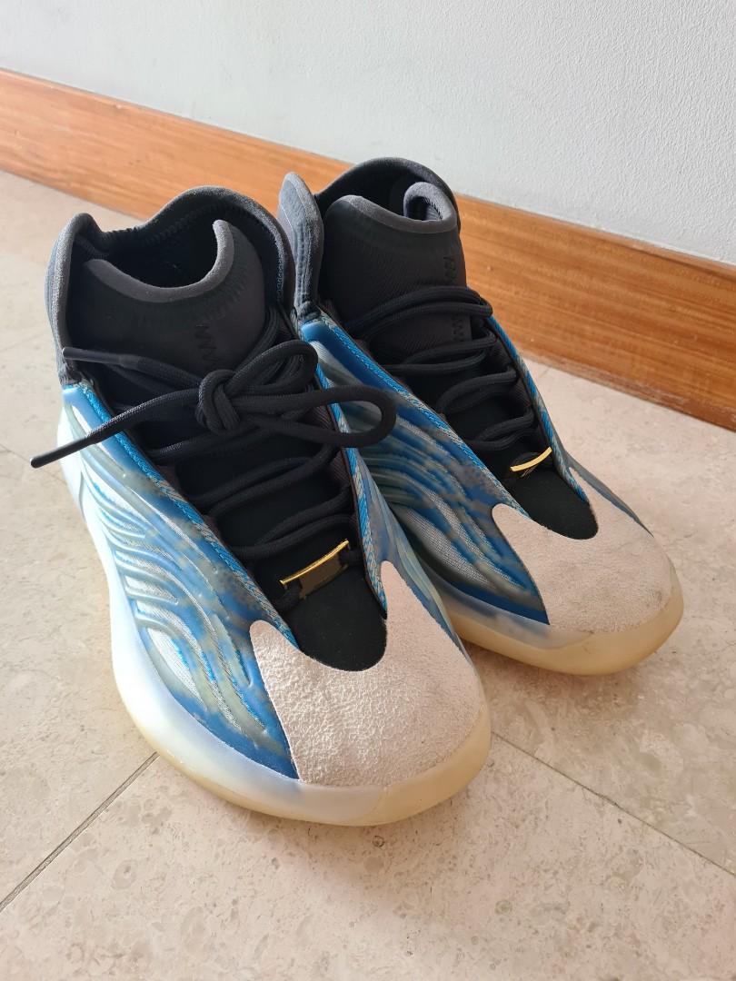Frozen hotsell blue yeezy