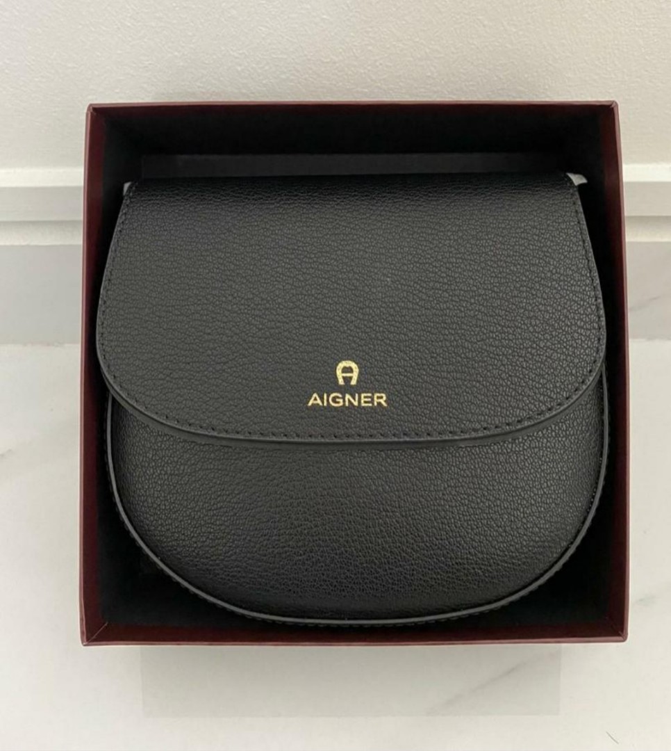 Aigner ava icon best sale bag