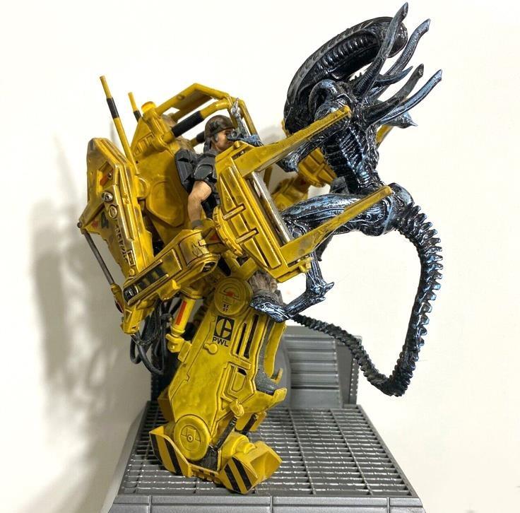Aliens colonial marines statue sales