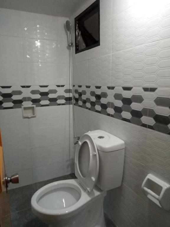 Apartment for Rent in Pasay City near MRT and LRT Taft Ave Station