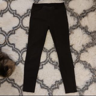 (Category: ) located in . Submitted by clally (Listing ID 1102379799, Image 1). Description: .