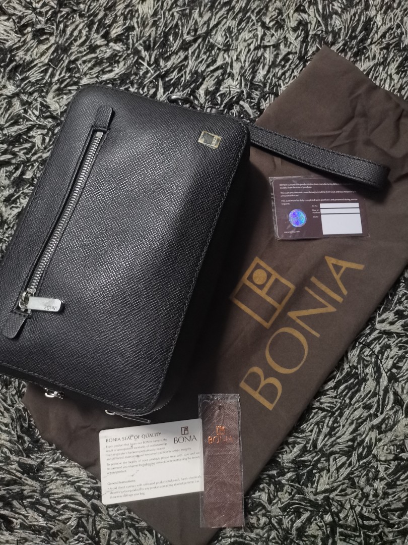 Bonia clutch man 2025