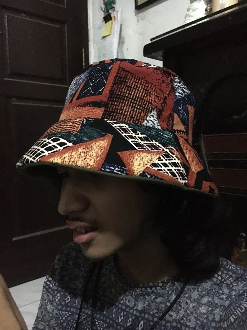Bucket Hat Patchwork | Topi Reversible 