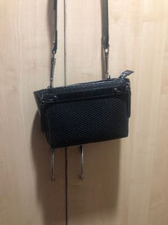 (Category: ) located in . Submitted by shopcautious (Listing ID 1102344542, Image 1). Description: .