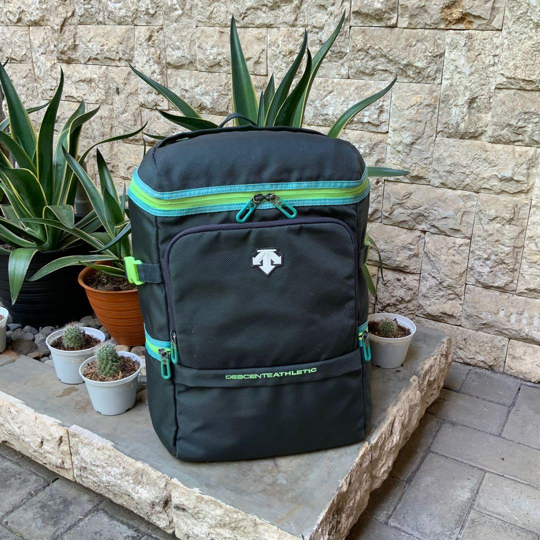 Descente athletic online backpack