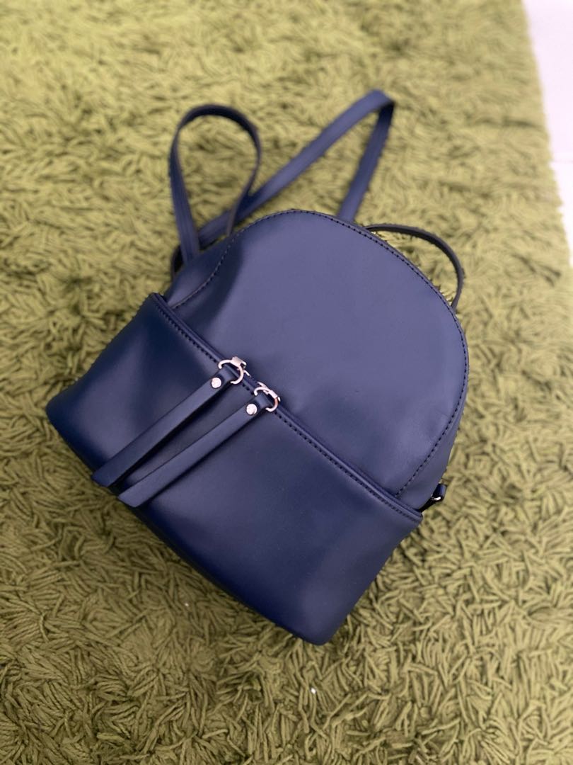 esprit mini backpack