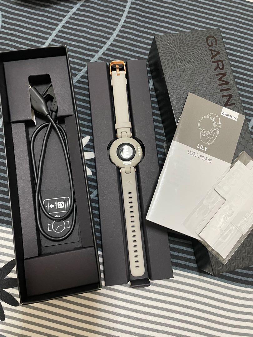 Garmin Lily 智慧錶運動款 名牌精品 精品手錶在旋轉拍賣