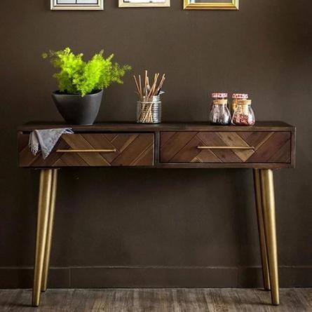 Warehouse shop hallway table