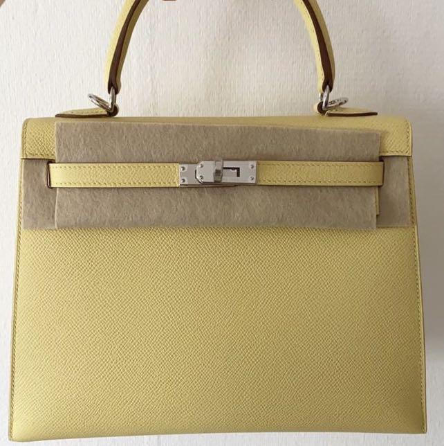 Authentic Hermes Kelly 25 Jaune Poussin Epsom stamp T Gold