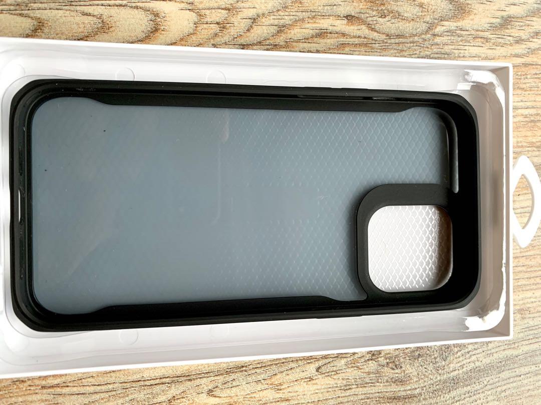 Iphone 12 Pro Max Original Case (Category: Cases & Sleeves) located in Makati City. Submitted by rva_gadgets (Listing ID 1102364910, Image 3). Description: Original Price : 899 Sale Price : 400 Slightly Nego Used Once For questions dm me! Thank you.