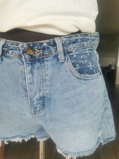 (Category: ) located in . Submitted by keegee (Listing ID 1102412616, Image 1). Description: .