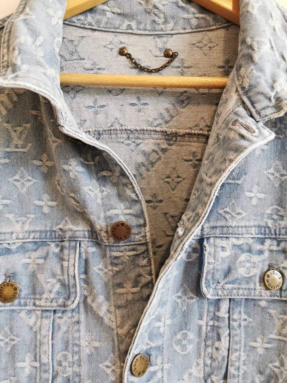LOUIS VUITTON GIANT MONOGRAM WATERCOLOR HOODIE, Men's Fashion, Coats,  Jackets and Outerwear on Carousell