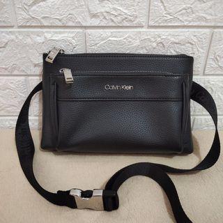 [ORIGINAL] Pre-loved Calvin Klein Belt Bag