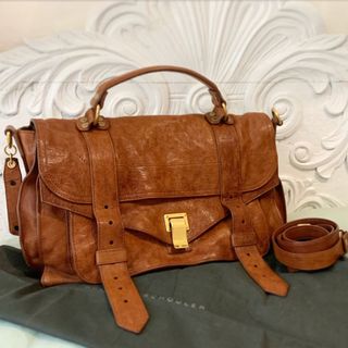 (Category: ) located in . Submitted by ccvvaashop (Listing ID 1102421841, Image 1). Description: .