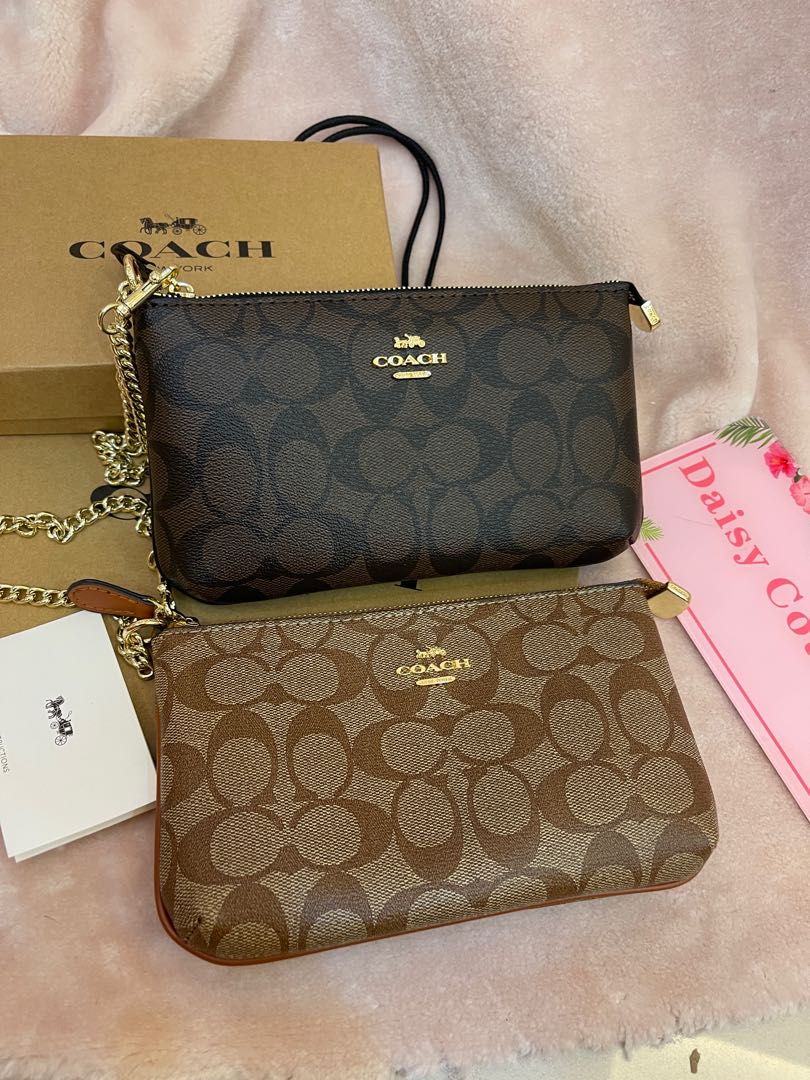 Coach wristlet original top