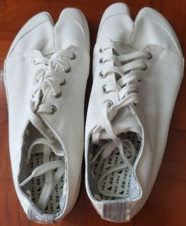（分類：）位於 。 由 Jengalu 提交（商品編號 1102376566，圖片 1）。簡介： 。
