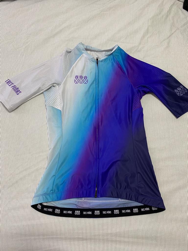 Tres Pinas women’s cycling jersey size L, Sports Equipment, Bicycles ...
