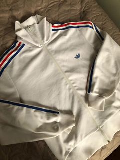 (Category: ) located in . Submitted by closetfinds_ph (Listing ID 1102324273, Image 1). Description: .