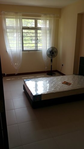 (Category: ) located in . Submitted by malarchris (Listing ID 1102479502, Image 1). Description: .